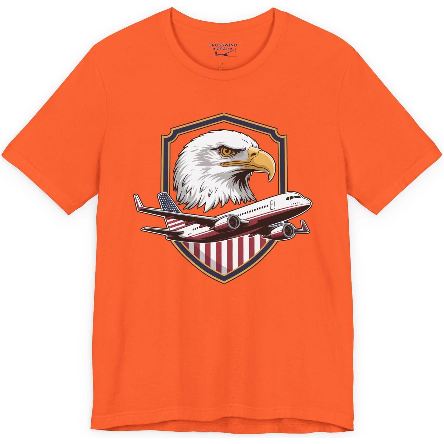 Bald eagle shield emblem - patriotic aviation T-Shirt